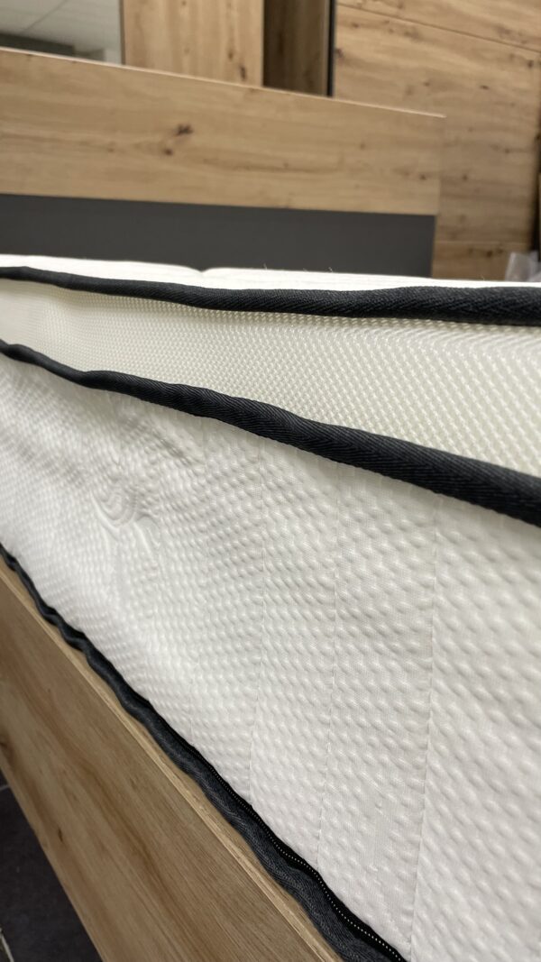 Matelas Almessa pocket 9 zones